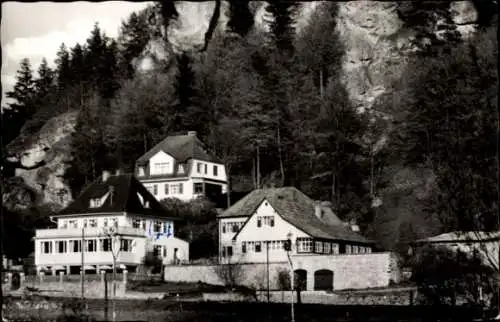 Ak Behringersmühle Gößweinstein in Oberfranken, Haus in schöner Landschaft, gepflegtes Café, W...