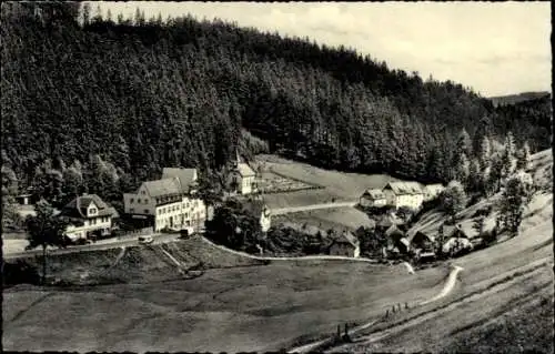 Ak Schwarzenstein Schwarzenbach am Wald Oberfranken, Landschaft mit Häusern und Wald, Luftkuro...