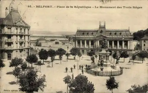 Ak Belfort Beffert Beffort Territoire de Belfort, Place de la République,  Monument des Trois ...