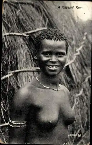 Ak Junge Afrikanerin, Portrait, barbusig