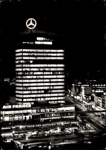 Ak Berlin Charlottenburg, Europa Center bei Nacht, Mercedes
