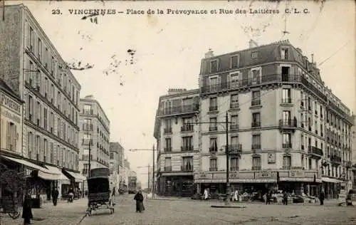 Ak Vincennes Val de Marne, Place de la Prevoyac et Rue des Laitieres