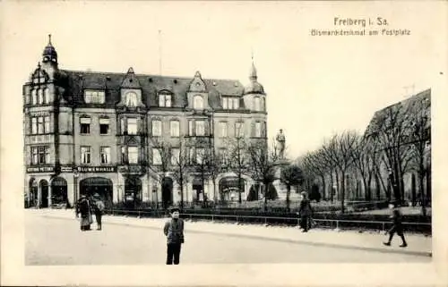 Ak Freiberg in Sachsen, Bismarckdenkmal, Blumenhalle, Architektonisches Gebäude, Innenstadt, K...