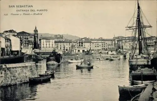 Ak Donostia San Sebastian Baskenland, Schöne Hafenansicht, historische Boote, Stadtansicht