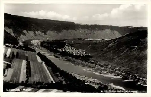 Ak Mesenich an der Mosel, Fliegeraufnahme