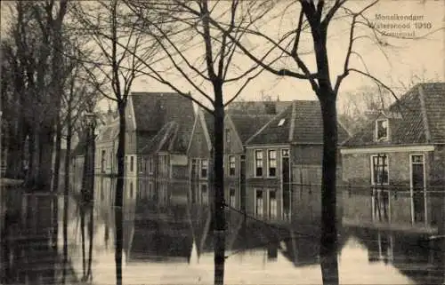 Ak Monnikendam Waterland Nordholland Niederlande, Waltersnood 1916, Zonnepad