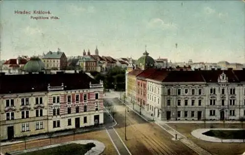 Ak Hradec Králové Königgrätz Stadt, Stadtansicht, Straßenszene, historische Gebäude, Postkarte