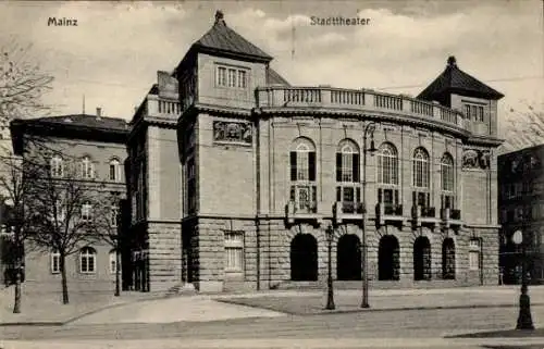 Ak Mainz am Rhein, Stadttheater  historisches Gebäude, Architektur im klassizistischen Stil