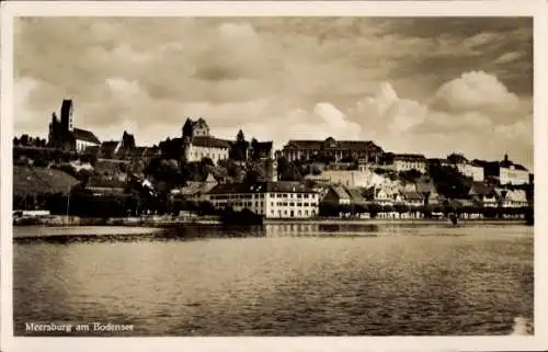 Ak Meersburg im Bodenseekreis Baden Württemberg, Wasserblick auf den Ort