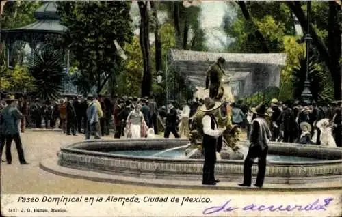 Ak Ciudad de Mexico Mexico City Mexiko Stadt, Sonntagsspaziergang, Alameda, Stadtpark, Brunnen...