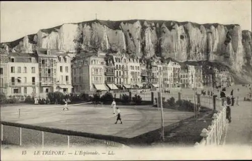 CPA Le Tréport Seine Maritime, Esplanade, Tennis