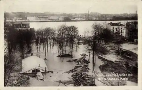 Foto Ak Colombes Hauts de Seine, Inondation 1910, Pres le Stade du Matin