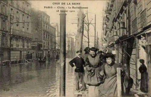 Ak Clichy Hauts de Seine, Inondations de Janvier 1910, Ravitaillement