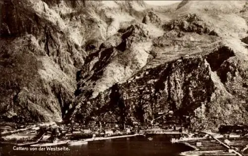 Ak Kotor Cattaro Montenegro, Schöne Berge, Küstenansicht, historische Postkarte