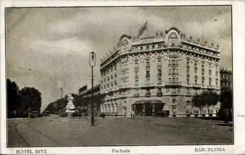 Ak Barcelona Katalonien, Hotel RItz, Fachada, Straßenpartie