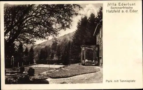 Ak Hatzfeld an der Eder Hessen, Villa Ederlust, Park mit Tennisplatz