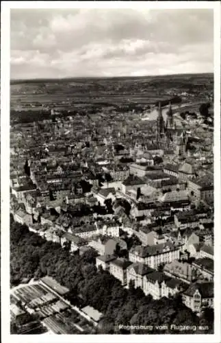 Ak Regensburg an der Donau Oberpfalz, Fliegeraufnahme