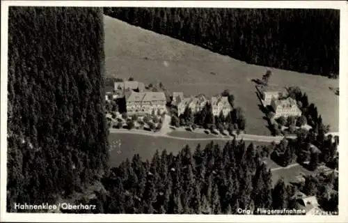 Ak Hahnenklee Bockswiese Goslar im Harz, Fliegeraufnahme, Hotel Waldgarten