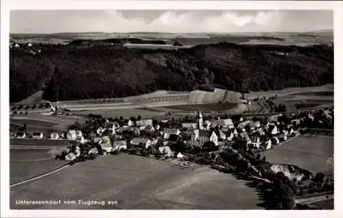 Ak Unteressendorf Hochdorf an der Riß Oberschwaben, Unteressendorf vom Flugzeug aus