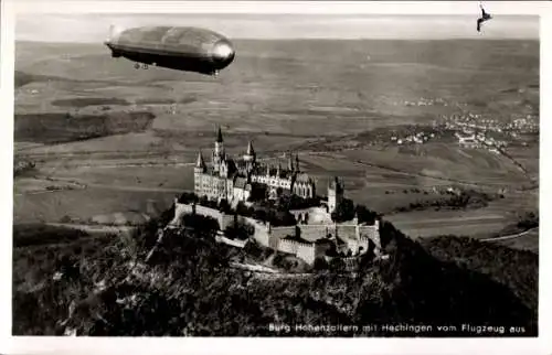 Ak Hechingen im Zollernalbkreis, Fliegeraufnahme, Zeppelin, Burg Hohenzollern