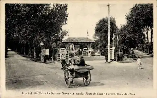 Ak Cabourg Calvados, Garden Tennis, Straße nach Caen, Kutsche