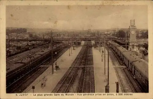 Ak Juvisy sur Orge Essonne,  der größte Bahnhof der Welt, gesehen aus der Luft in 500 Metern Höhe