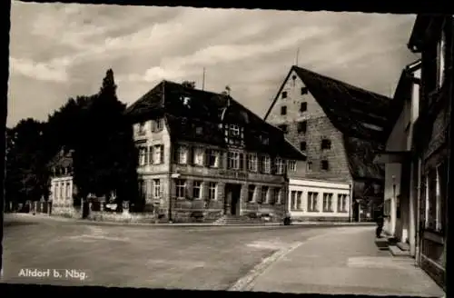 Ak Altdorf bei Nürnberg in Mittelfranken Bayern, Historisches Gebäude, Gasthof Goldener Hirsch...