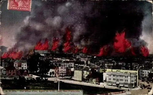 Ak San Francisco Kalifornien USA, Große Feuer von  Flammen, rauchende Stadtlandschaft