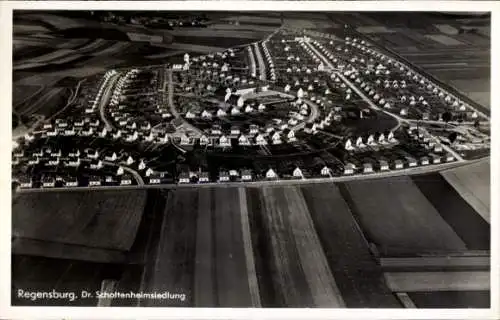 Ak Regensburg an der Donau Oberpfalz, Fliegeraufnahme, Schottenheimsiedlung