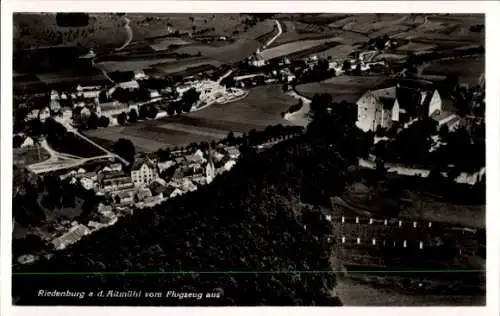 Ak Riedenburg im Altmühltal, Riedenberg, Fliegeraufnahme