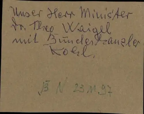 Ak Politiker Theo Waigel, Helmut Kohl, CSU Wahlen 1998, Karikatur, Autogramm