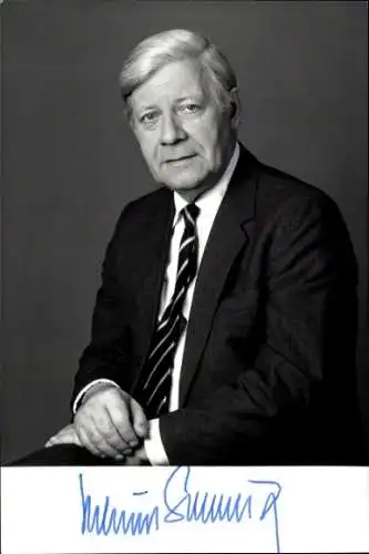 Foto Helmut Schmidt, Bundesminister der Finanzen, Stellv. Vorsitzender der SPD, MdB, Bundeskanzler