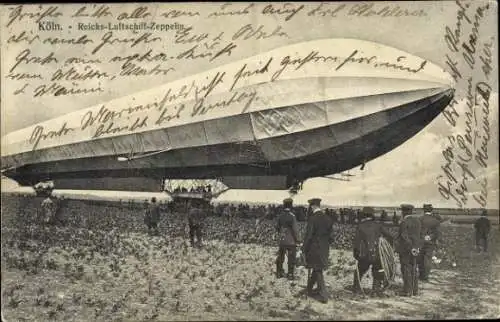 Ak Köln am Rhein, Reichsluftschiff Zeppelin, Zuschauer, Landefeld