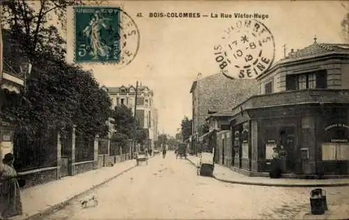 Ak Bois Colombes Hauts de Seine, Rue Victor Hugo