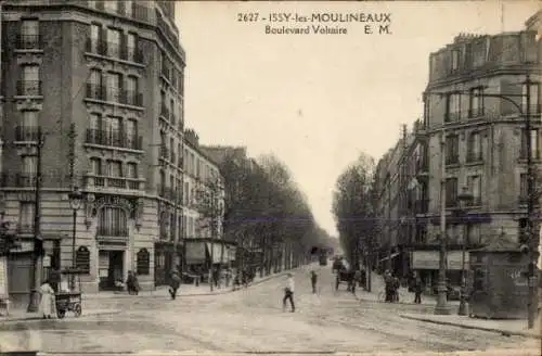 Ak Issy les Moulineaux Hauts de Seine, Boulevard Voltaire