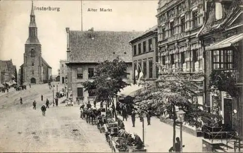 Ak Tschernjachowsk Insterburg Ostpreußen, Alter Markt, Kirche