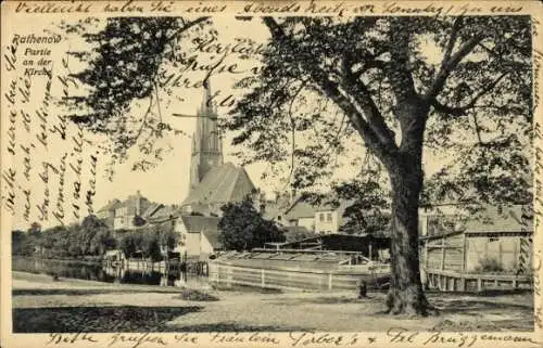 Ak Rathenow im Havelland, Vorderansicht einer Kirche, Wasserfront, Boote, Bäume, beschriftete ...