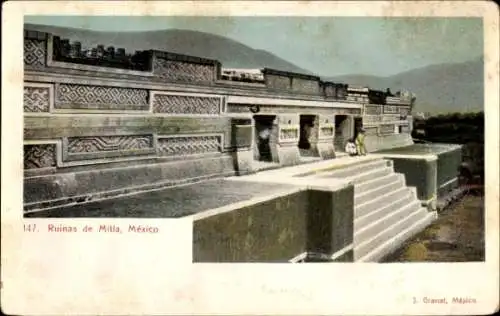 Ak San Pablo Villa de Mitla Mexiko, Ruinen mit architektonischen Elementen, zwei Personen sich...