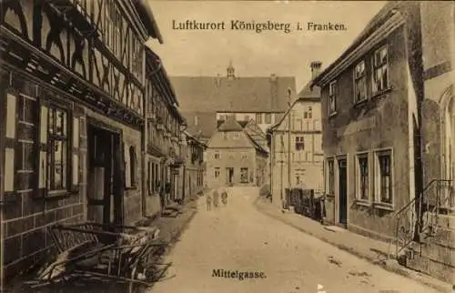 Ak Königsberg in Bayern Unterfranken, Luftkurort, Mittelgasse, alte Gebäude, Straßenansicht