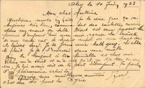 Ak Maghreb, Barbusige junge Frau