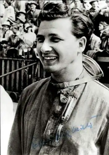 Foto Ak Hans Herrmann, Rennfahrer, Formel 1, Portrait, Autogramm