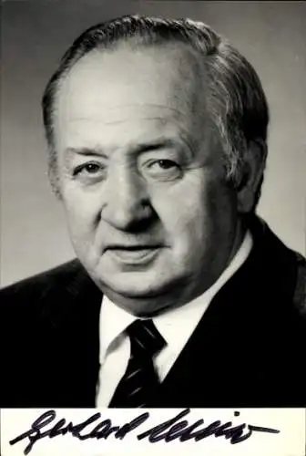 Ak Politiker Dr Gerhard Weiser, Portrait, Autogramm