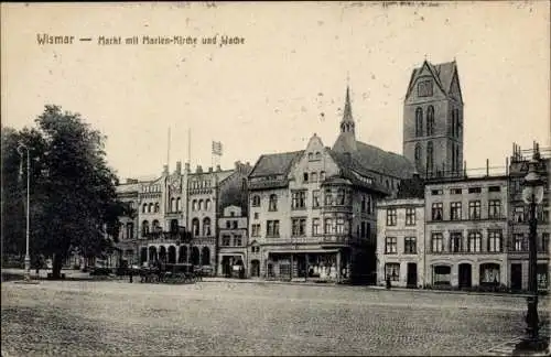 Ak Hansestadt Wismar, Markt mit Marienkirche und Wache