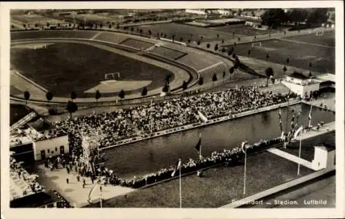 Ak Düsseldorf am Rhein, Luftbild vom Stadion