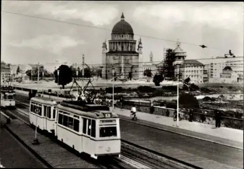 Ak Potsdam, 80 Jahre elektrische Straßenbahn, Lange Brücke, Teilansicht