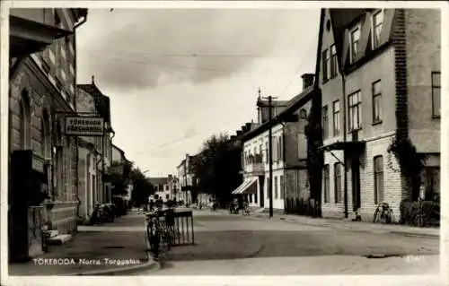 Ak Töreboda Schweden, Stadtansicht, Farghandel, Norra Torggatan, historische Architektur