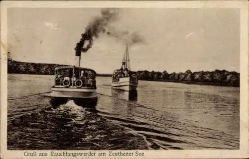 Ak Berlin Köpenick Schmöckwitz Rauchfangswerder, Dampfschiffe auf dem Zeuthener See