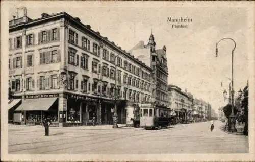 Ak Mannheim in Baden, Stadtansicht, Straßenansicht, Geschäfte, tram