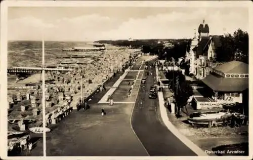 Ak Ostseebad Arendsee Kühlungsborn, Strandpromenade, Fahrzeuge, Hotel