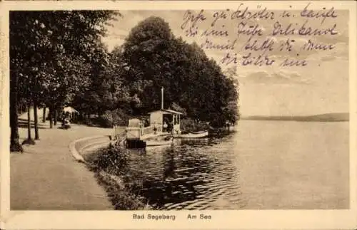 Ak Bad Segeberg in Holstein, Idylle am See, Bootsverleih, Spaziergänger, Bäume, ruhige Atmosphäre